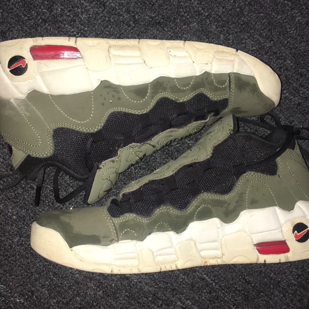 Nike Air More Money